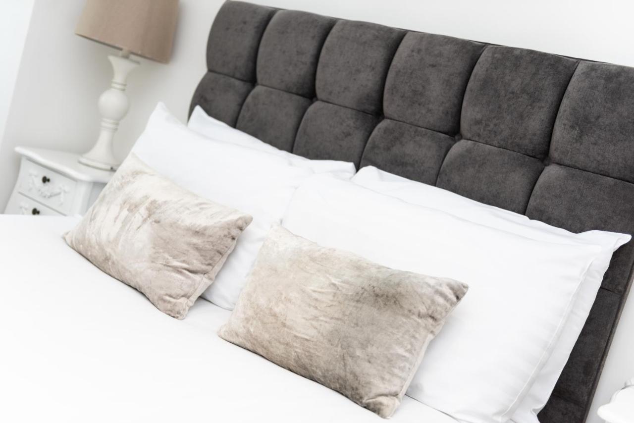 City Stay Apartments - Centro Милтън Кейнс Екстериор снимка