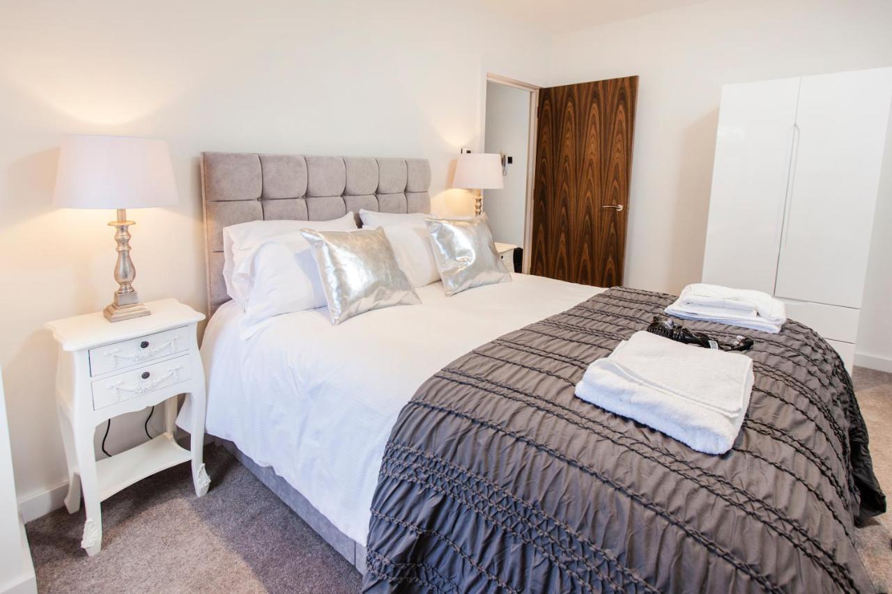 City Stay Apartments - Centro Милтън Кейнс Екстериор снимка